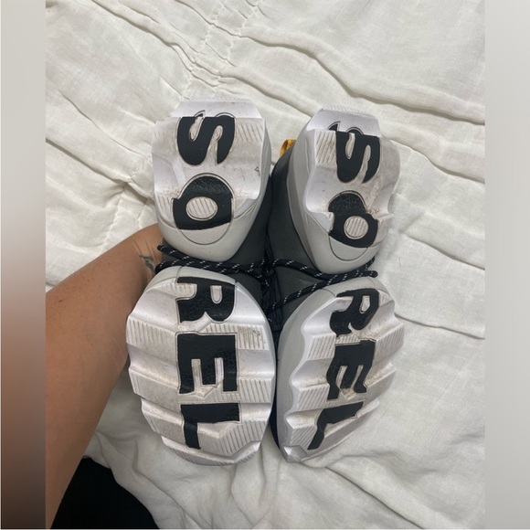 SOREL Kinetic Impact Lace Shoe - Picture 7 of 9